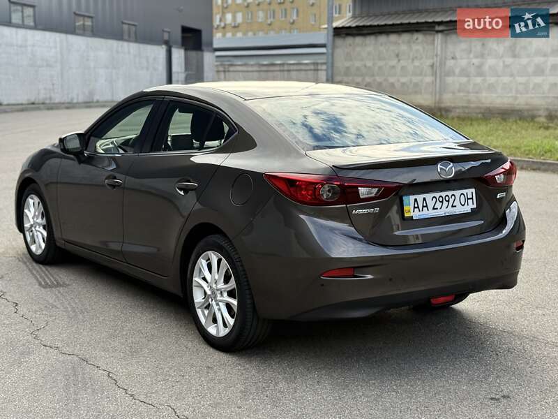 Седан Mazda 3 2013 в Києві фото 10 Седан Mazda 3 2013 в Києві