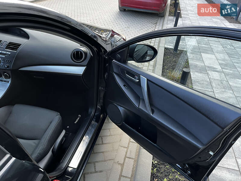 Хетчбек Mazda 3 2009 в Львові