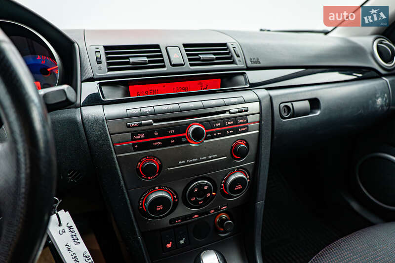 Хетчбек Mazda 3 2008 в Києві фото 15 Хетчбек Mazda 3 2008 в Києві