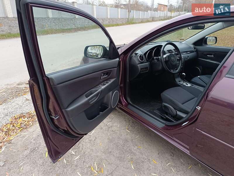 Хэтчбек Mazda 3 2007 в Виннице