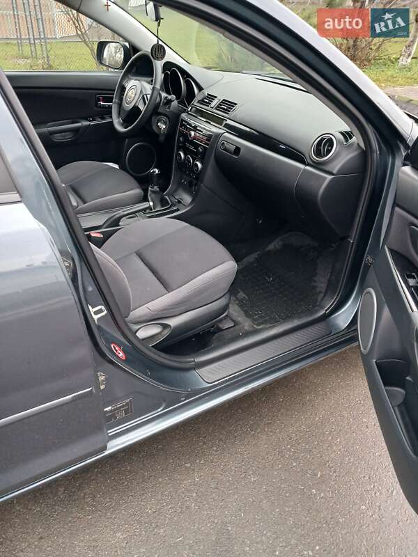 Седан Mazda 3 2008 в Пустомытах