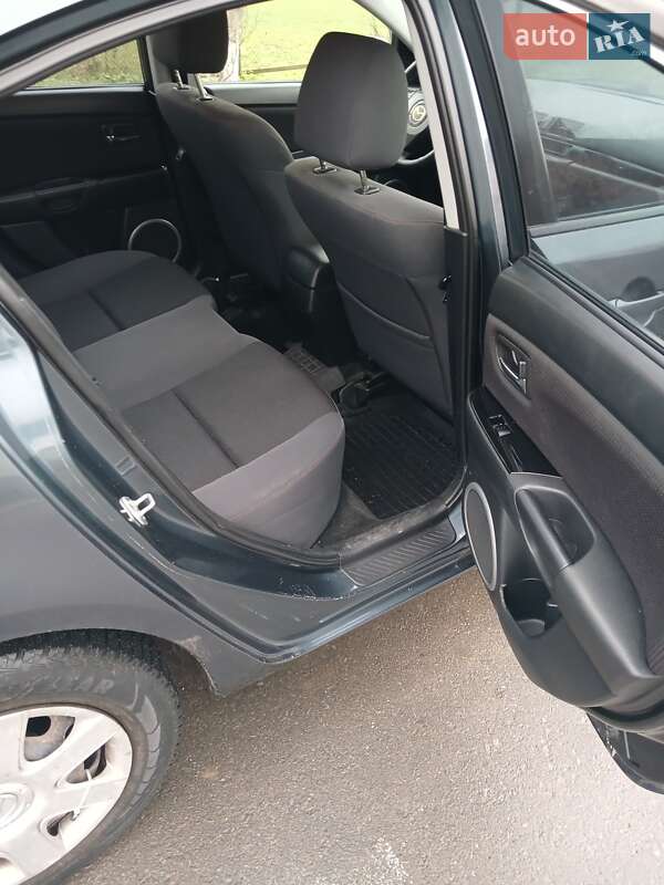 Седан Mazda 3 2008 в Пустомытах