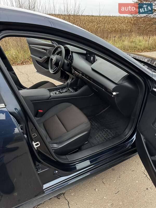 Хэтчбек Mazda 3 2021 в Макарове фото 18 Хэтчбек Mazda 3 2021 в Макарове