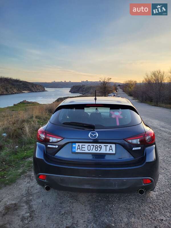 Хэтчбек Mazda 3 2015 в Запорожье фото 6 Хэтчбек Mazda 3 2015 в Запорожье