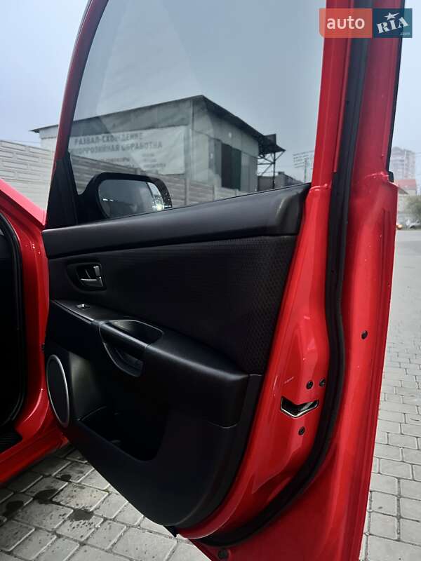 Хэтчбек Mazda 3 2007 в Одессе