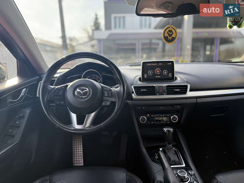Хэтчбек Mazda 3 2015 в Черновцах фото 12 Хэтчбек Mazda 3 2015 в Черновцах