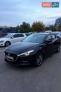 Седан Mazda 3 2018 в Днепре