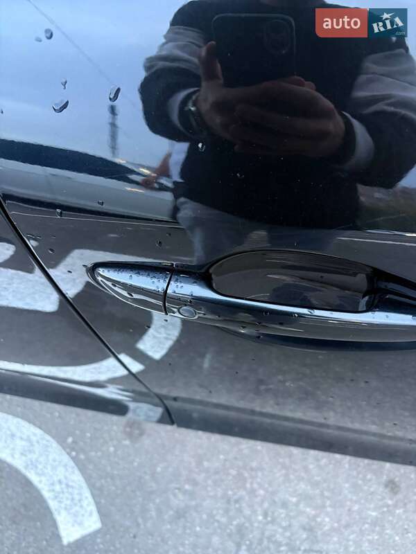 Седан Mazda 3 2018 в Дніпрі