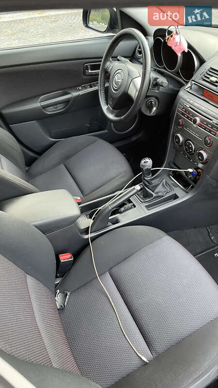 Хэтчбек Mazda 3 2007 в Днепре