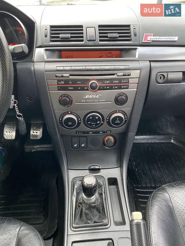 Седан Mazda 3 2007 в Днепре