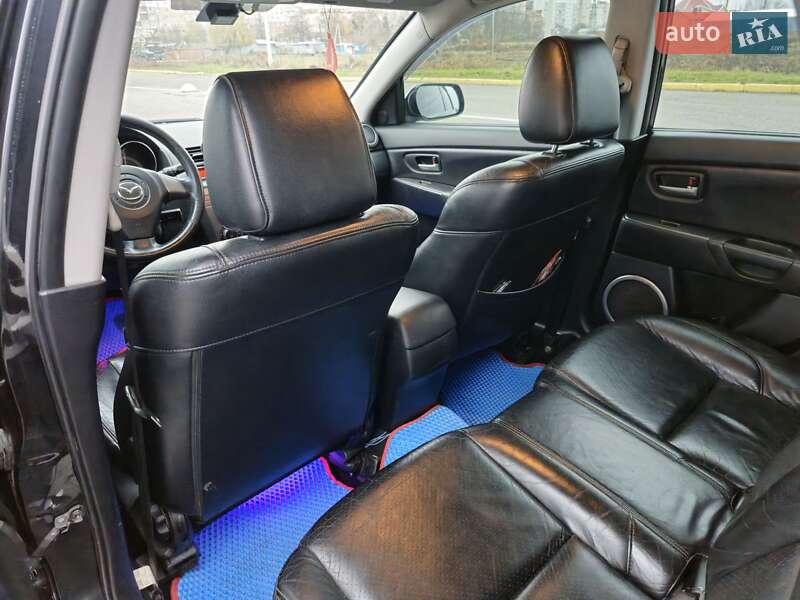 Хетчбек Mazda 3 2007 в Чернівцях