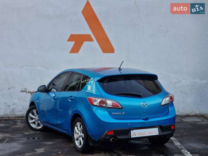Хэтчбек Mazda 3 2010 в Одессе