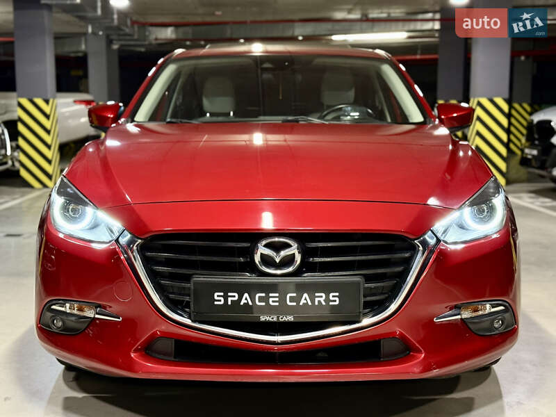 Хетчбек Mazda 3 2018 в Києві фото 5 Хетчбек Mazda 3 2018 в Києві