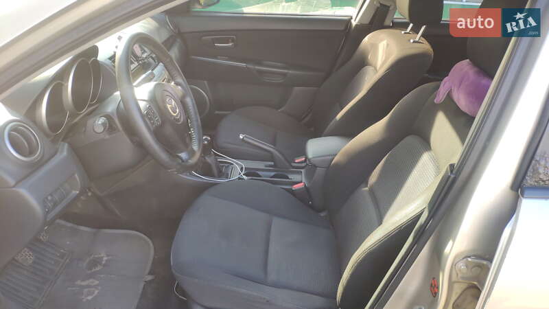Седан Mazda 3 2006 в Киеве