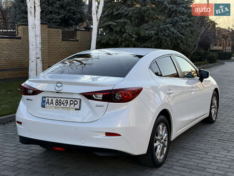 Седан Mazda 3 2017 в Киеве фото 8 Седан Mazda 3 2017 в Киеве