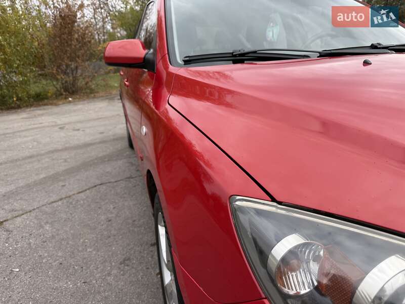 Хэтчбек Mazda 3 2005 в Харькове
