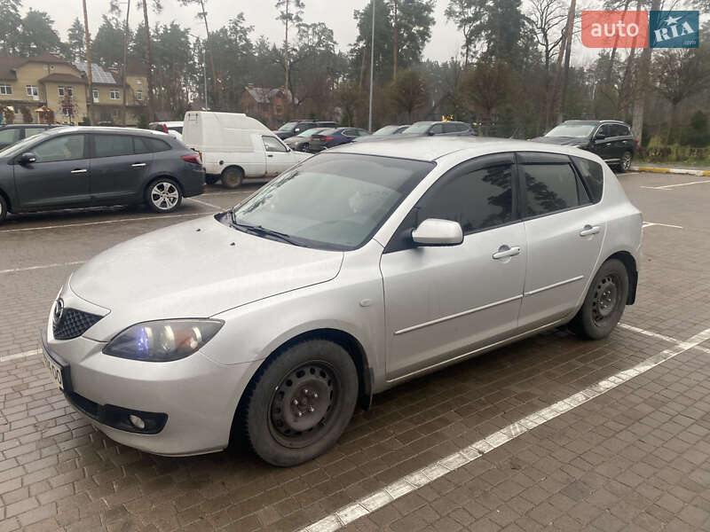Хетчбек Mazda 3 2006 в Бучі