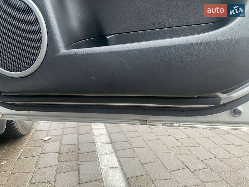 Хетчбек Mazda 3 2006 в Бучі