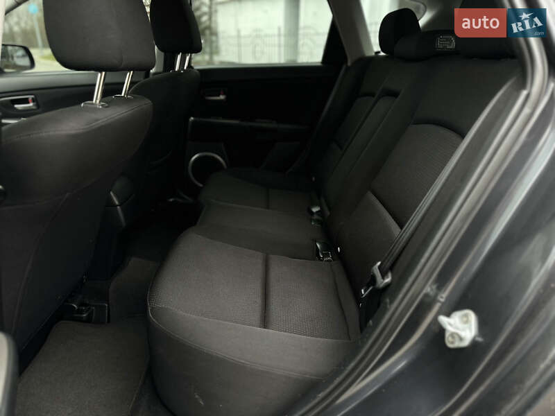 Седан Mazda 3 2007 в Сумах