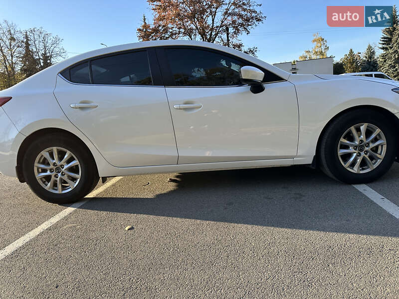 Седан Mazda 3 2016 в Киеве фото 6 Седан Mazda 3 2016 в Киеве