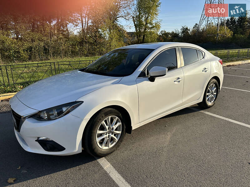 Седан Mazda 3 2016 в Киеве фото 3 Седан Mazda 3 2016 в Киеве