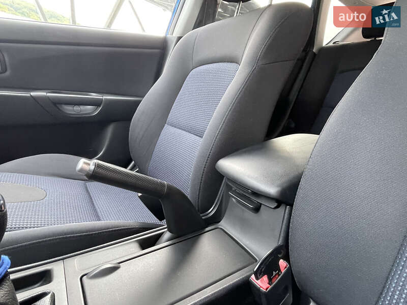 Хетчбек Mazda 3 2005 в Винниках