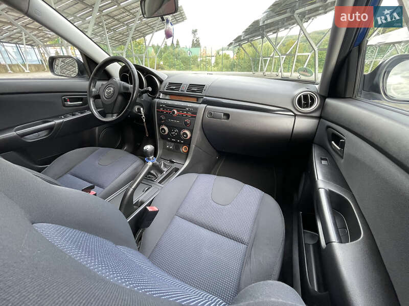 Хетчбек Mazda 3 2005 в Винниках