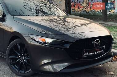 Хэтчбек Mazda 3 2019 в Николаеве