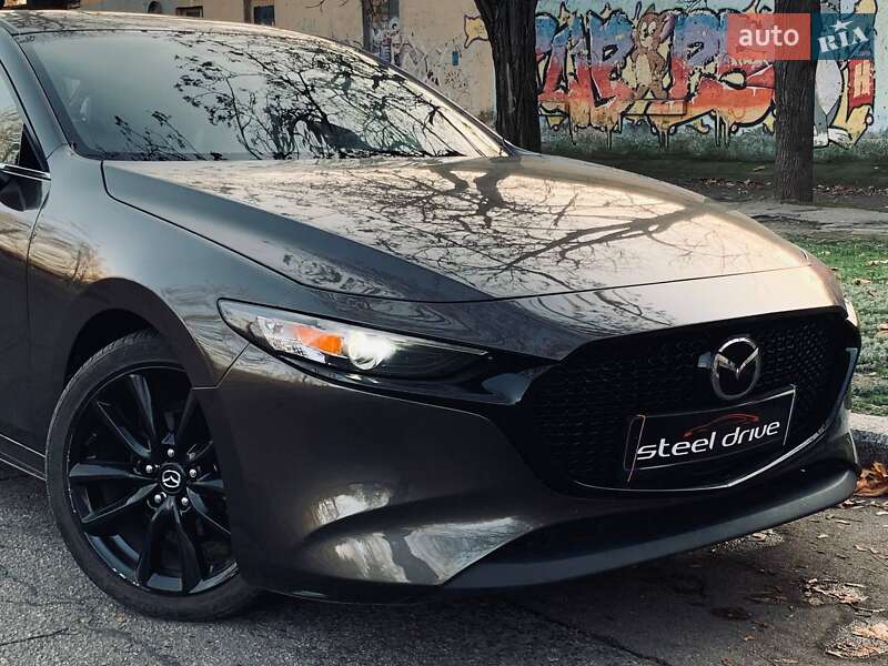 Хэтчбек Mazda 3 2019 в Николаеве