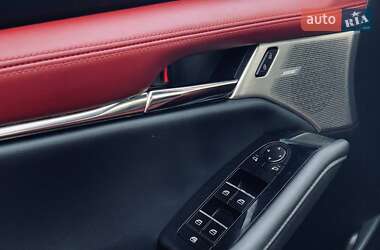 Хэтчбек Mazda 3 2019 в Николаеве