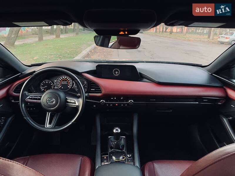 Хэтчбек Mazda 3 2019 в Николаеве