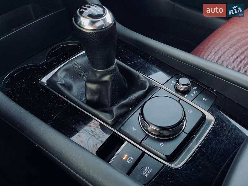 Хэтчбек Mazda 3 2019 в Николаеве