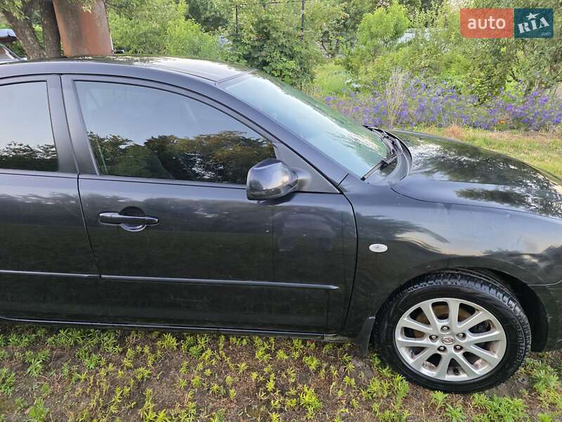 Седан Mazda 3 2008 в Киеве