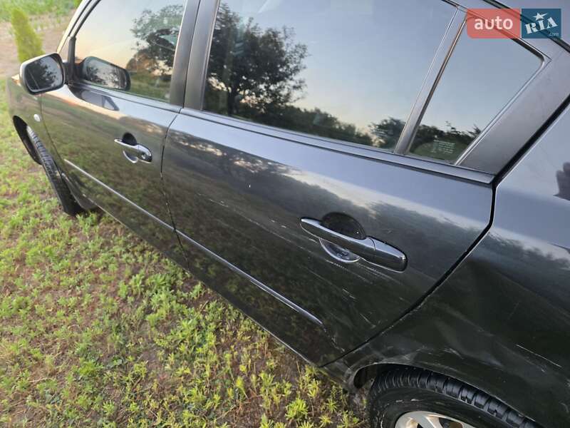 Седан Mazda 3 2008 в Киеве