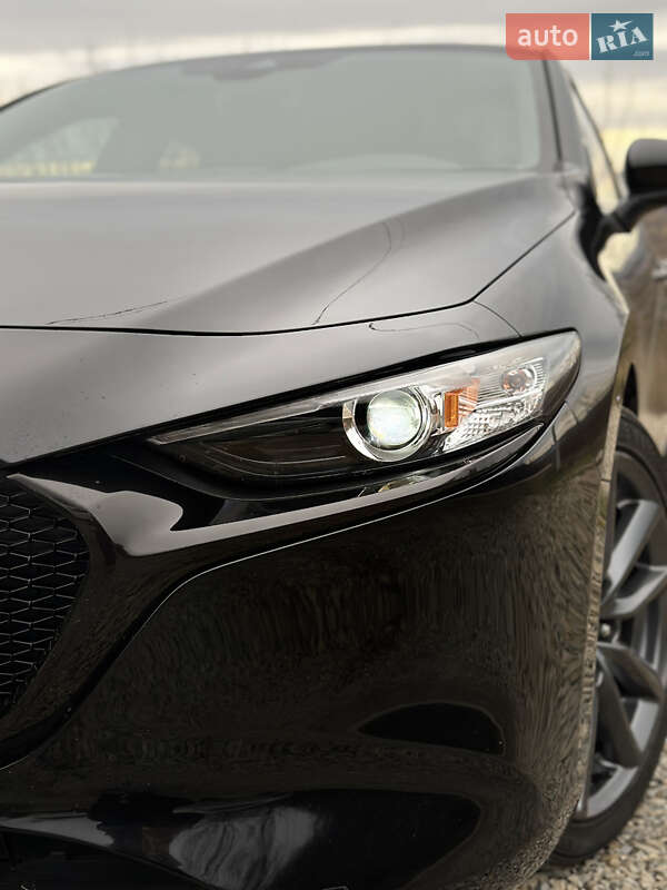 Хетчбек Mazda 3 2019 в Івано-Франківську