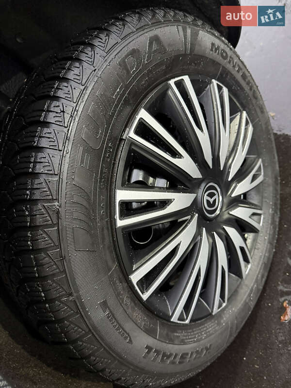 Хэтчбек Mazda 3 2005 в Киеве фото 14 Хэтчбек Mazda 3 2005 в Киеве