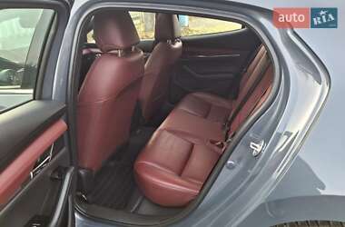 Хетчбек Mazda 3 2021 в Харкові