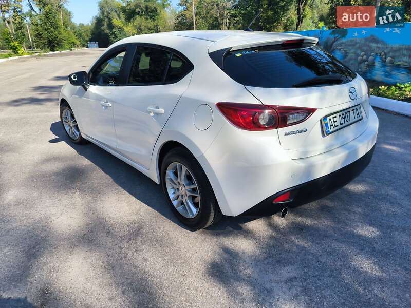 Хэтчбек Mazda 3 2014 в Никополе
