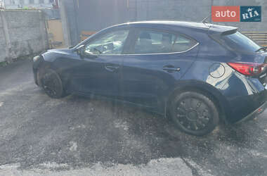 Хэтчбек Mazda 3 2014 в Каменском