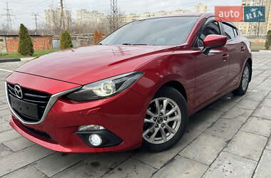 Седан Mazda 3 2015 в Харкові