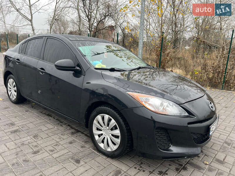 Седан Mazda 3 2013 в Дніпрі фото 4 Седан Mazda 3 2013 в Дніпрі