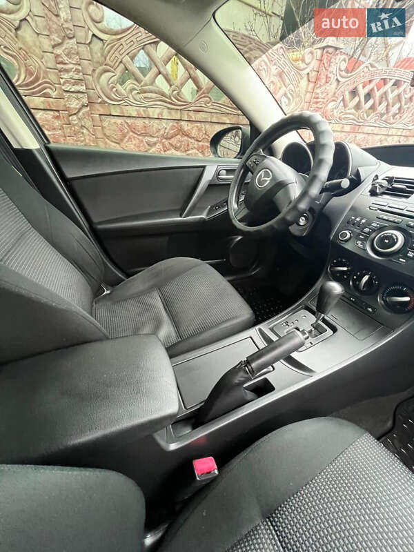 Седан Mazda 3 2013 в Дніпрі фото 14 Седан Mazda 3 2013 в Дніпрі