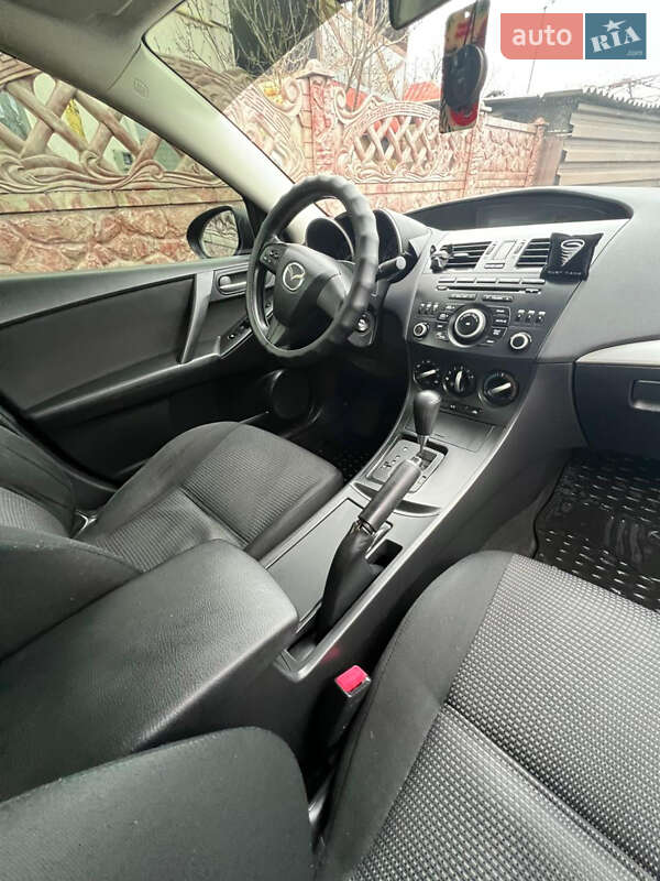 Седан Mazda 3 2013 в Дніпрі фото 15 Седан Mazda 3 2013 в Дніпрі