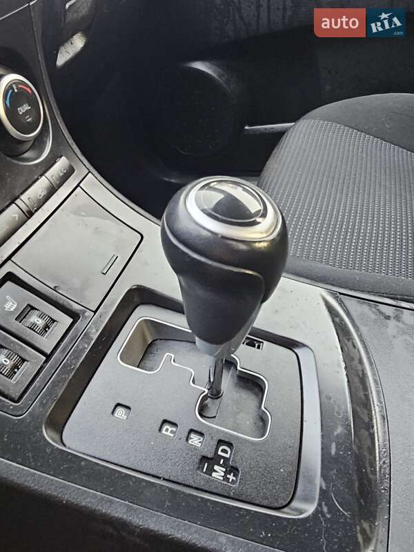 Седан Mazda 3 2013 в Киеве фото 17 Седан Mazda 3 2013 в Киеве