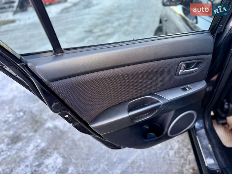 Седан Mazda 3 2007 в Львове