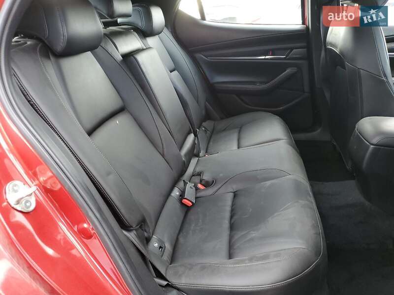 Хетчбек Mazda 3 2021 в Запоріжжі