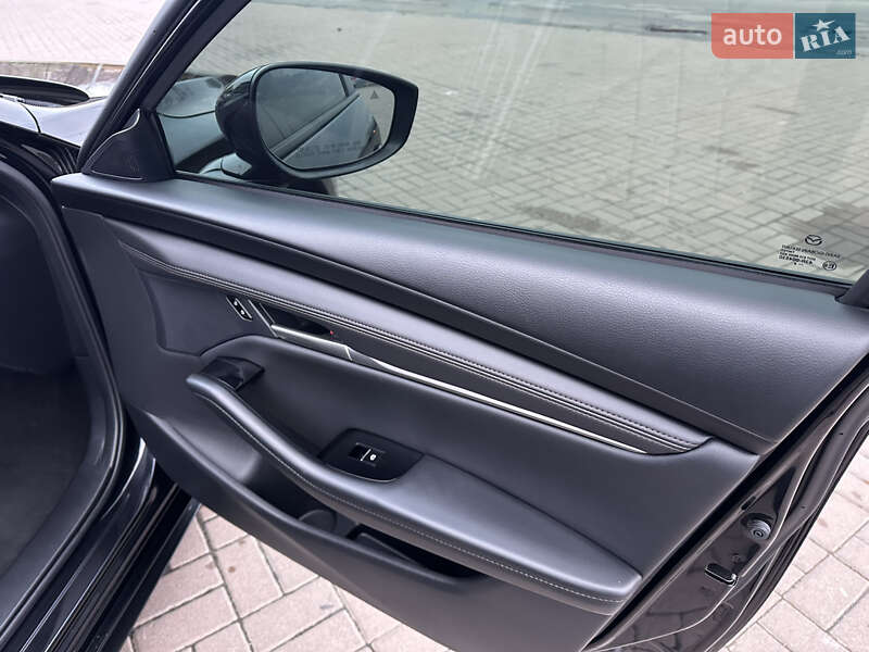 Седан Mazda 3 2024 в Киеве фото 47 Седан Mazda 3 2024 в Киеве