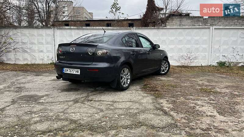Седан Mazda 3 2008 в Киеве