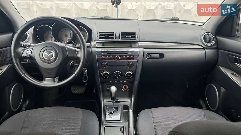 Седан Mazda 3 2008 в Киеве