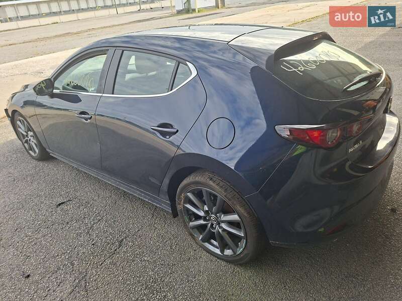 Хетчбек Mazda 3 2022 в Києві